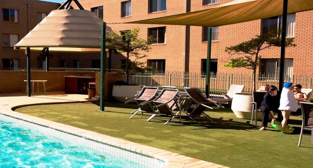Kingston Terrace Serviced Apartments Canberra Exterior foto
